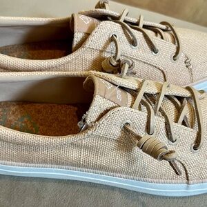 New Sperry size 8.5